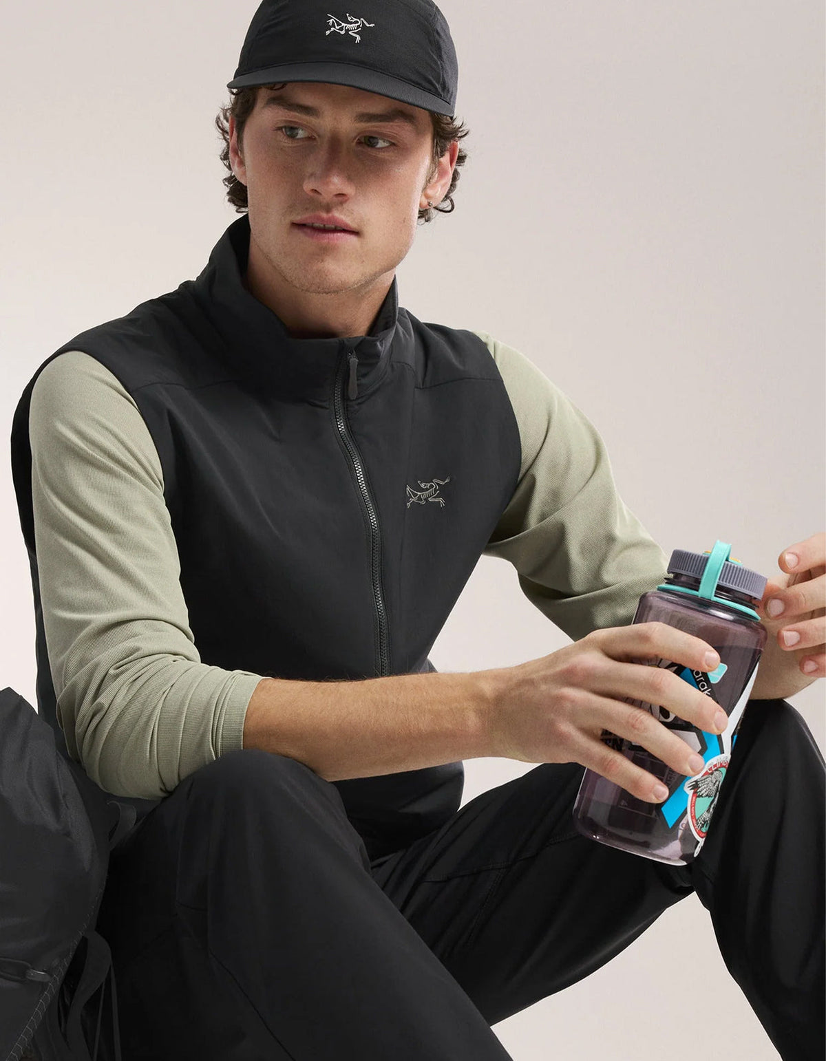 Atom Vest - Black