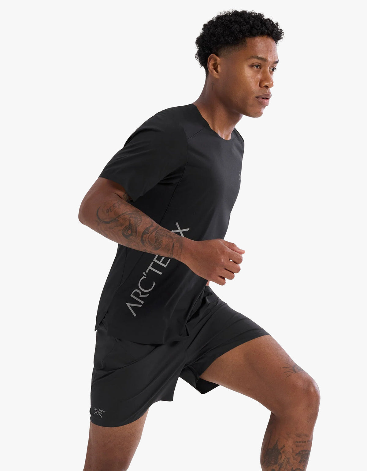 Norvan Downword Logo S/S T Shirt - Black