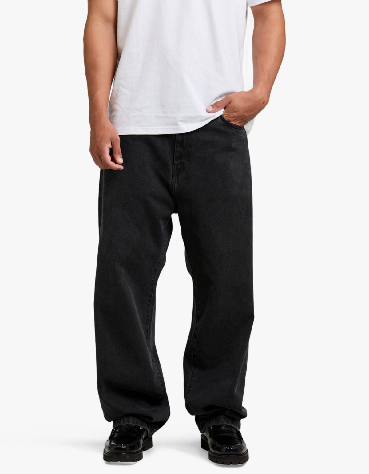 Landon Pant - Black (Stone Washed)