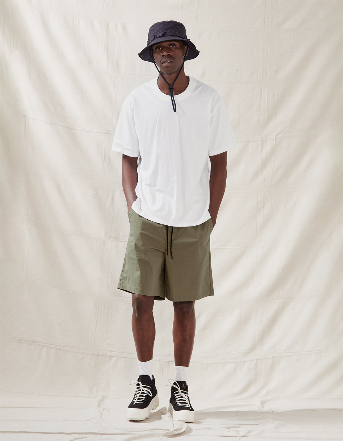 Mens Coast Walk Shorts - Dune