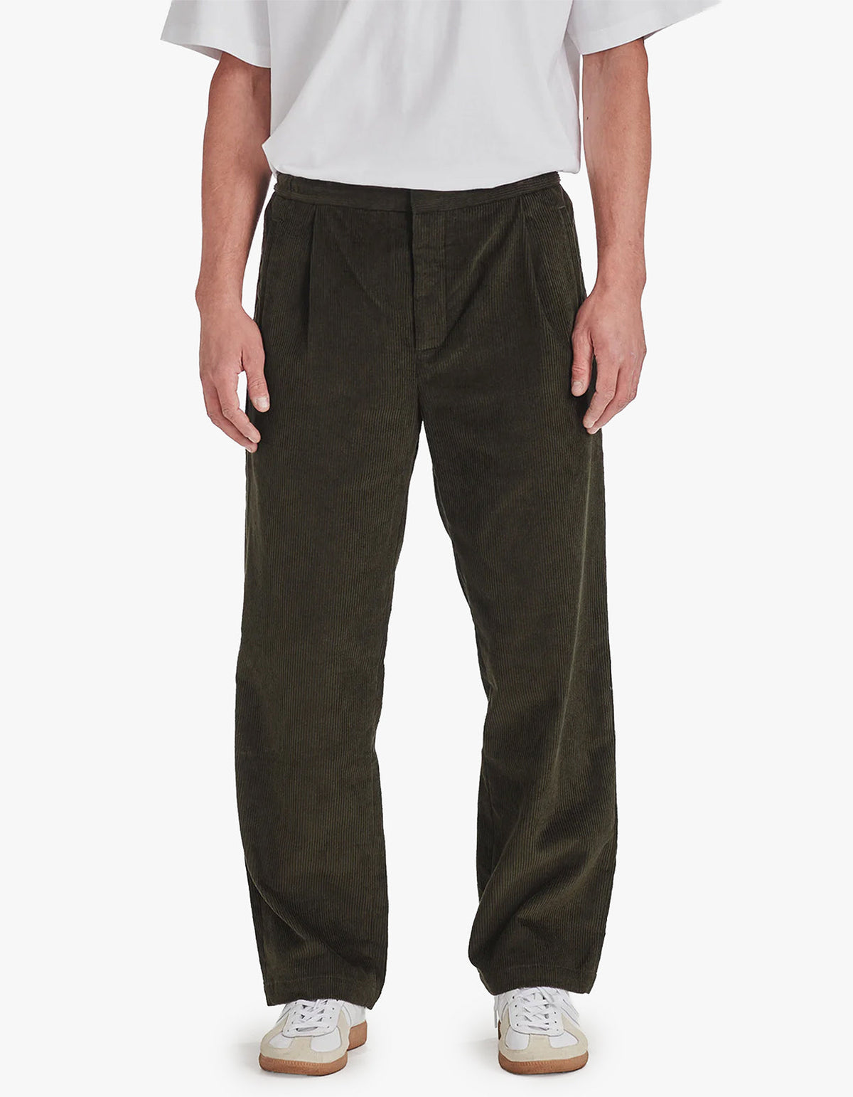 Mens Cord Pleat Front Pant - Moss