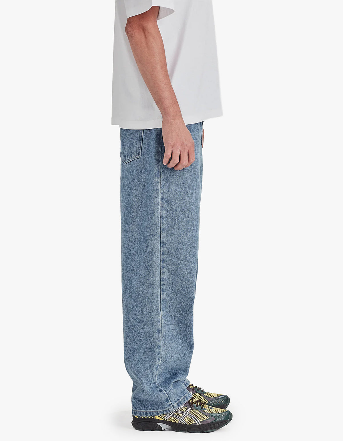 Mens Relaxed Jean - Mid Blue Rinse