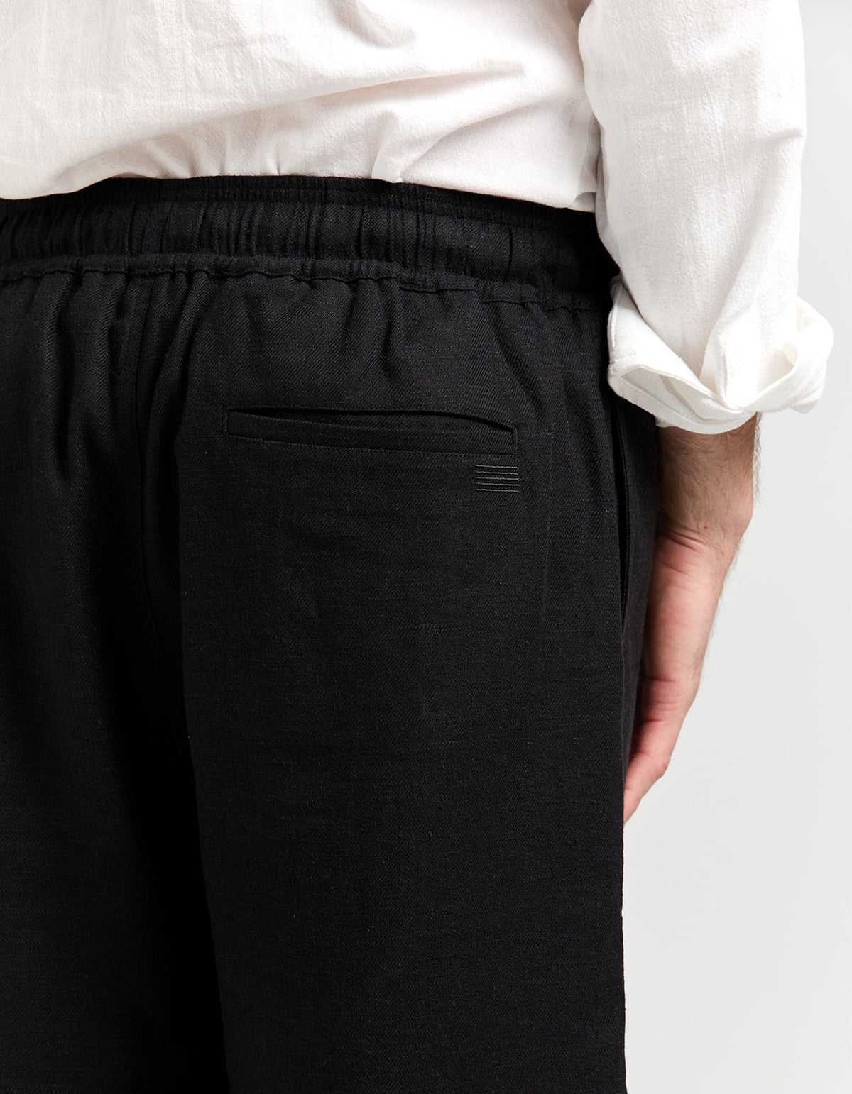 Fairmount Short - Black