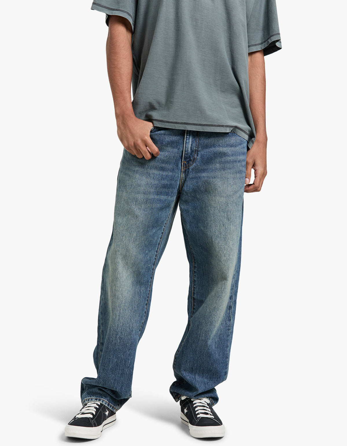 568 Loose Straight Jeans - Aisle Seat