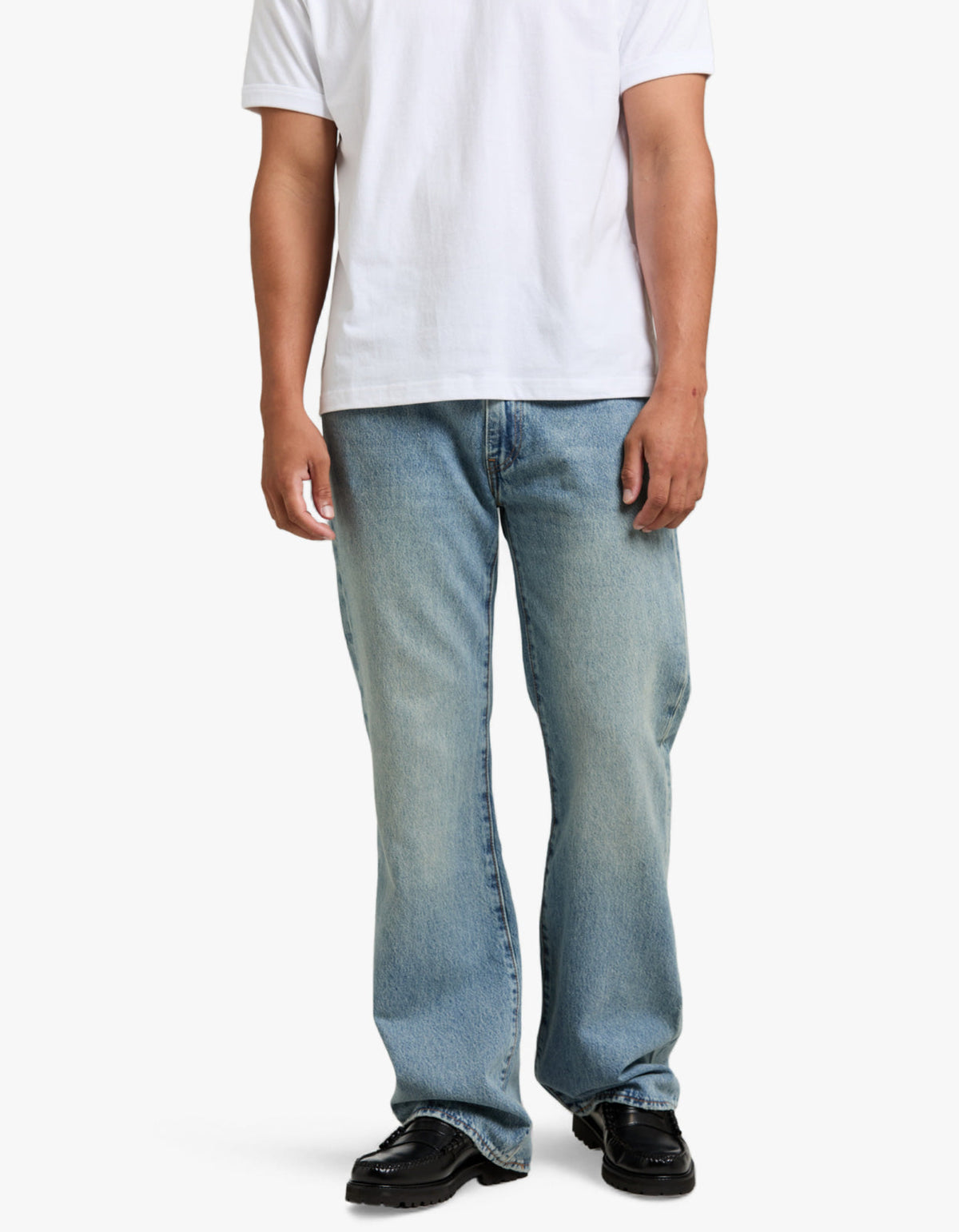 567 Relaxed Flare Jean - Home Court Advantage