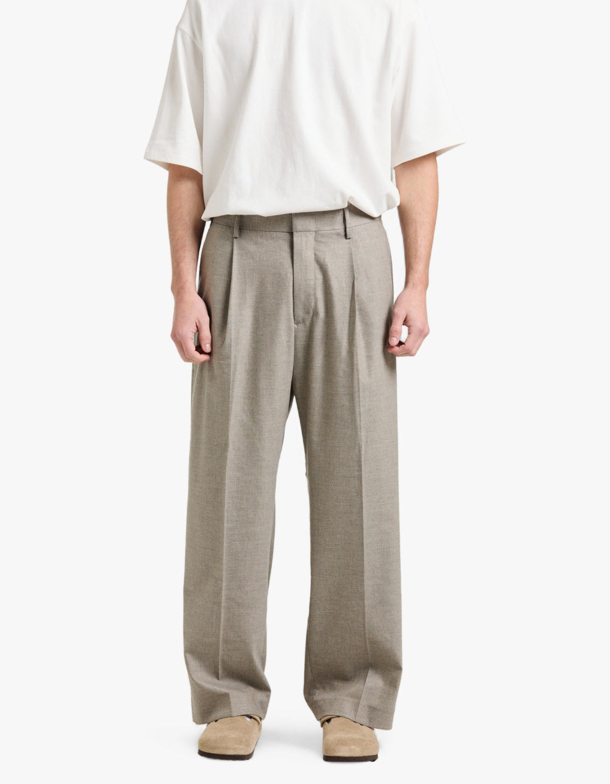 Kay Pleated Trousers 10005 - Desert Khaki 109