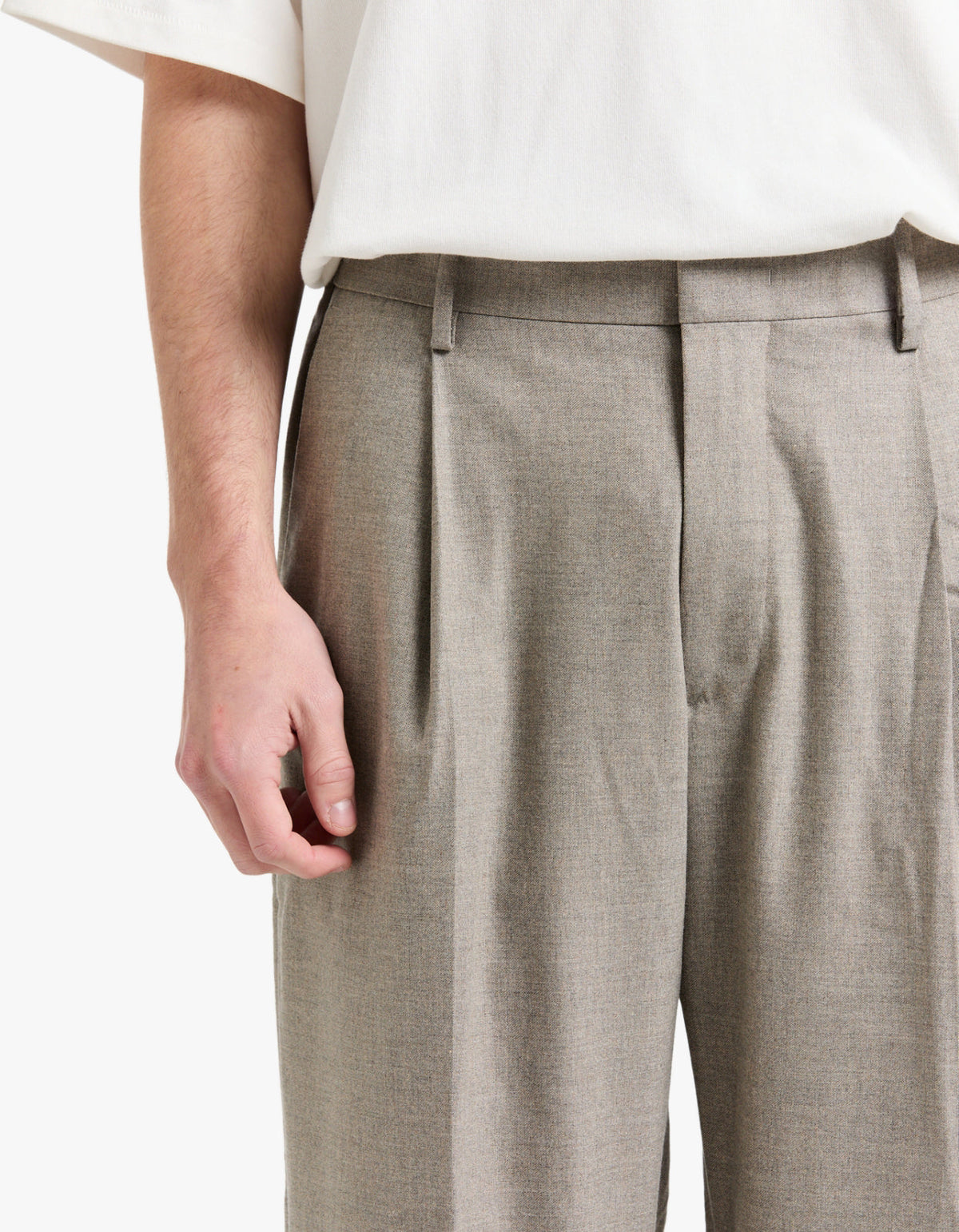Kay Pleated Trousers 10005 - Desert Khaki 109
