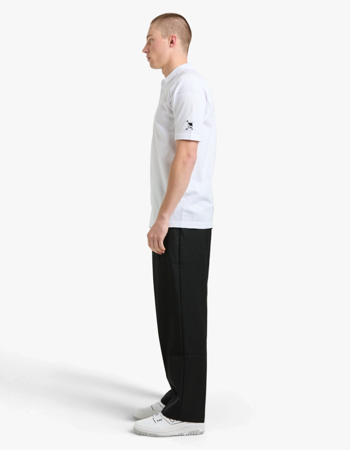Skull Limber Sweater Polo Shirt - White