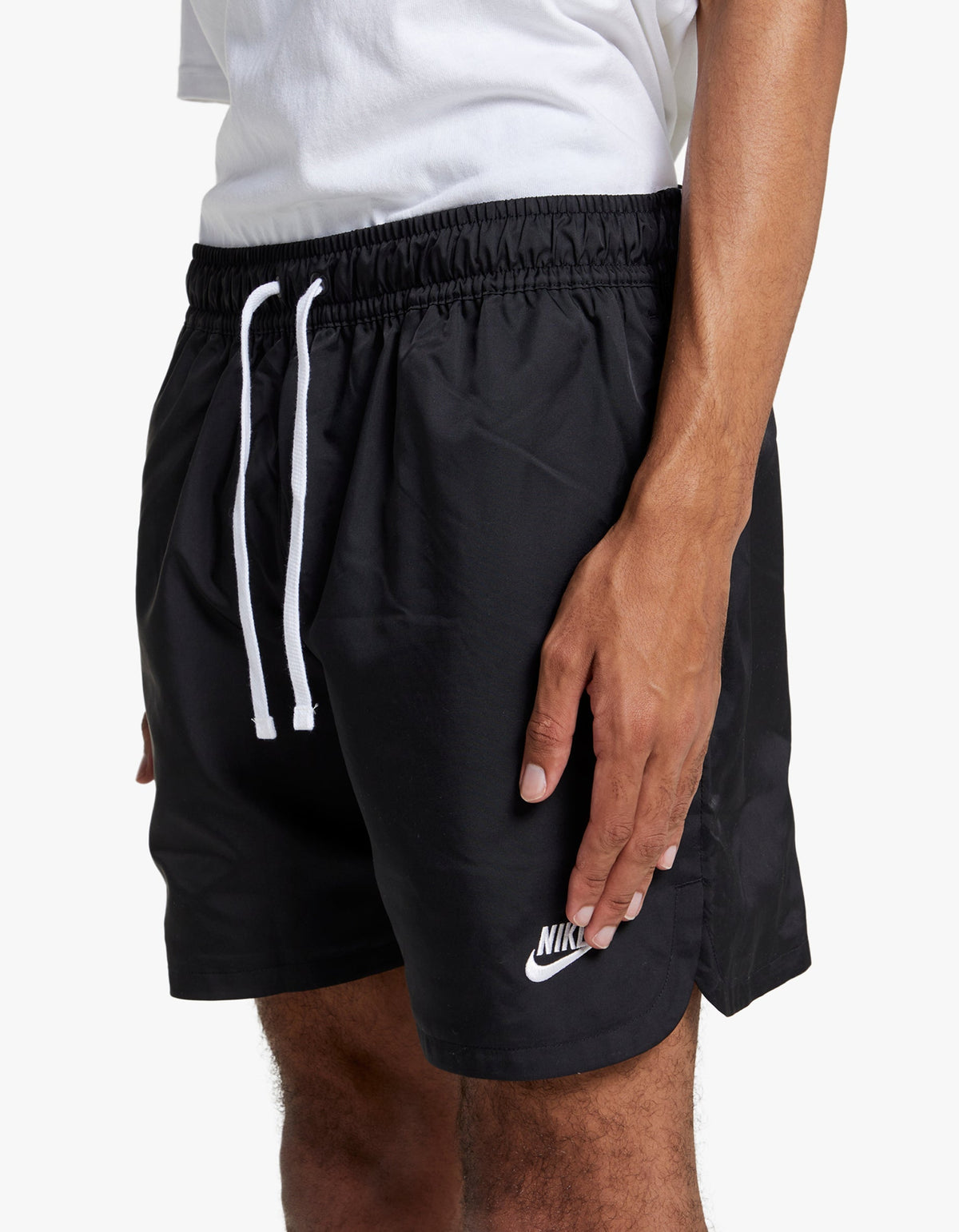 Club Woven Flow Short - Black/White